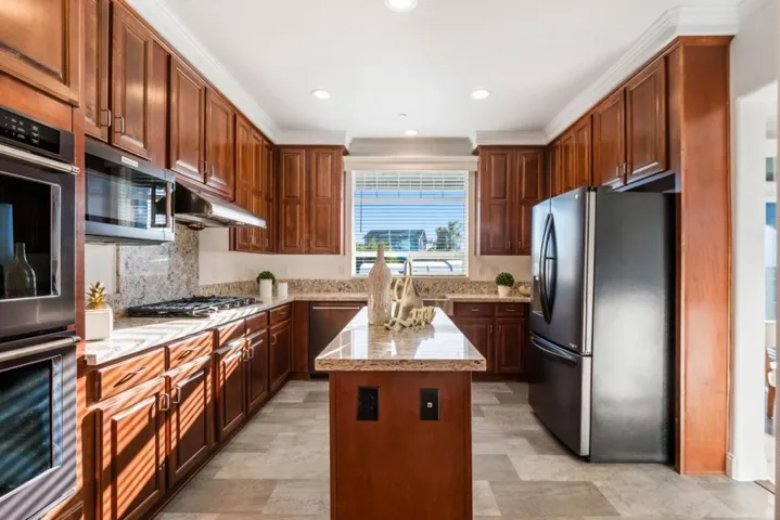 3521 Coffey Lane, Santa Rosa, California 95403