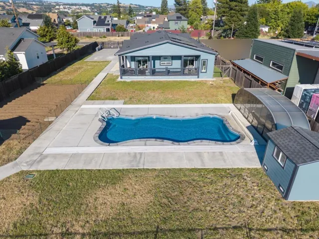 3521 Coffey Lane, Santa Rosa, California 95403