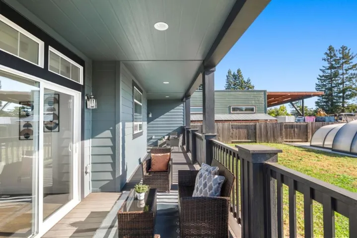 3521 Coffey Lane, Santa Rosa, California 95403