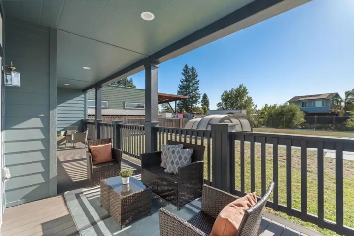3521 Coffey Lane, Santa Rosa, California 95403