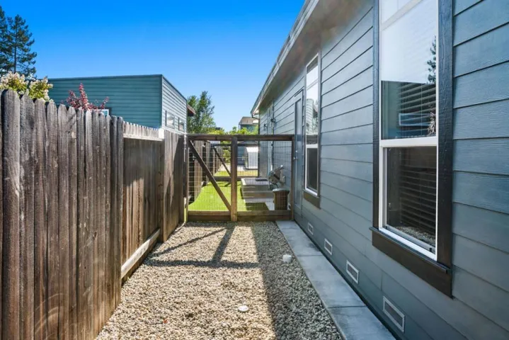 3521 Coffey Lane, Santa Rosa, California 95403