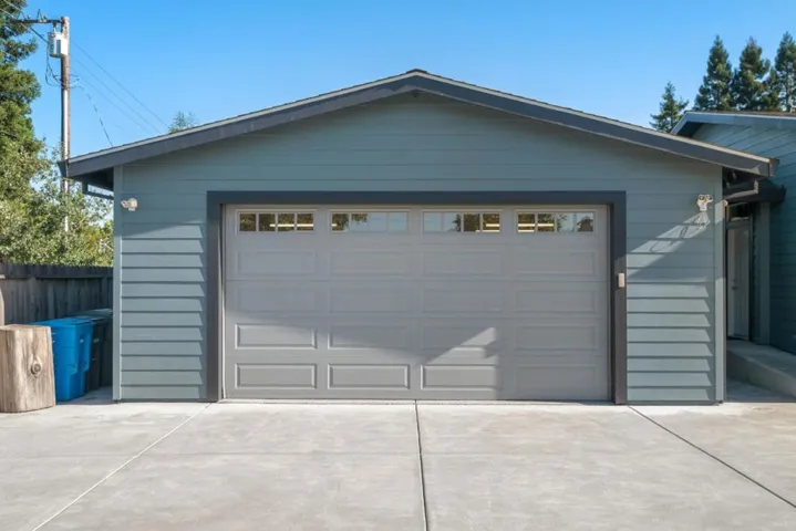 3521 Coffey Lane, Santa Rosa, California 95403