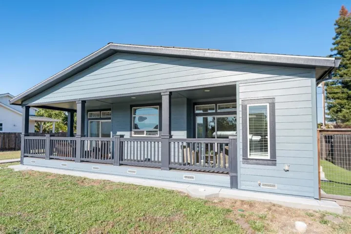 3521 Coffey Lane, Santa Rosa, California 95403