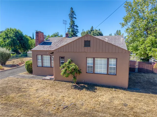 295 Clearlake Avenue, Lakeport, California 95453
