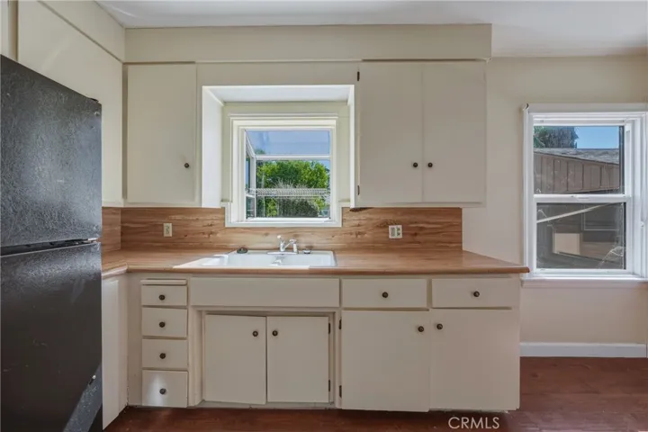 295 Clearlake Avenue, Lakeport, California 95453
