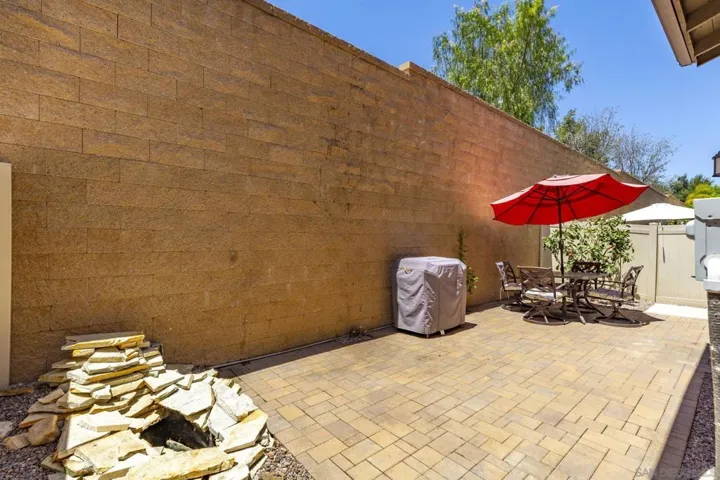 35473 Marabella Ct, Winchester, California 92596