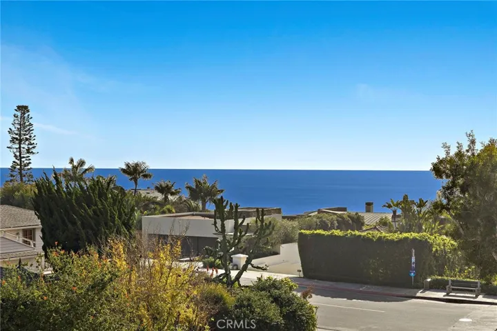 166 Fairview, Laguna Beach, California 92651