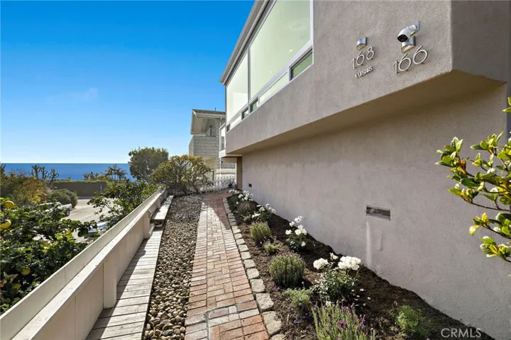 166 Fairview, Laguna Beach, California 92651