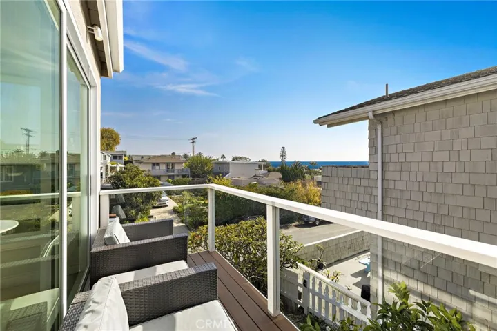 166 Fairview, Laguna Beach, California 92651