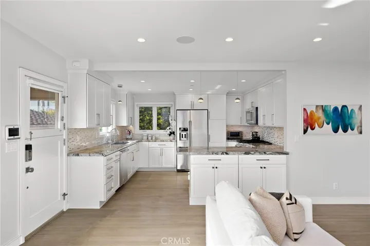 166 Fairview, Laguna Beach, California 92651