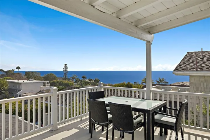 166 Fairview, Laguna Beach, California 92651