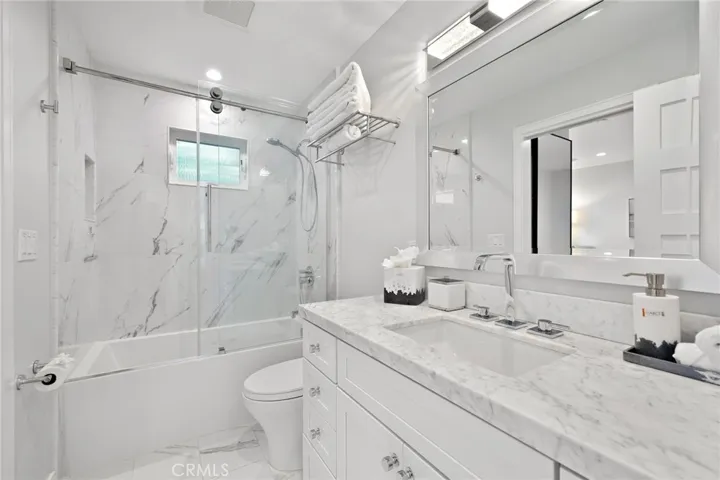 166 Fairview, Laguna Beach, California 92651