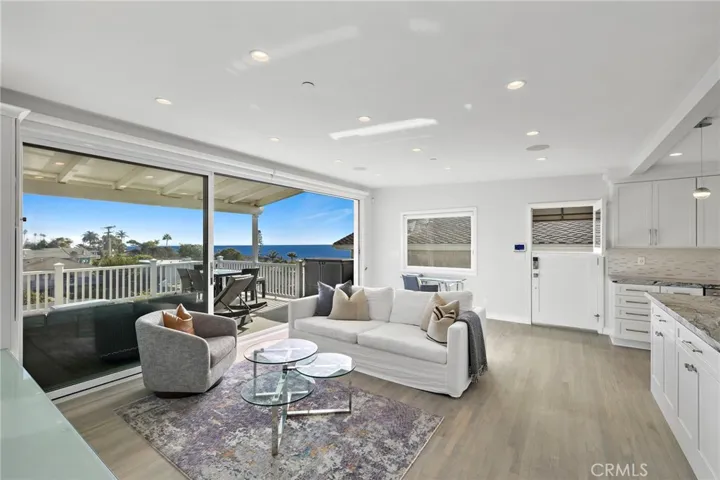 166 Fairview, Laguna Beach, California 92651