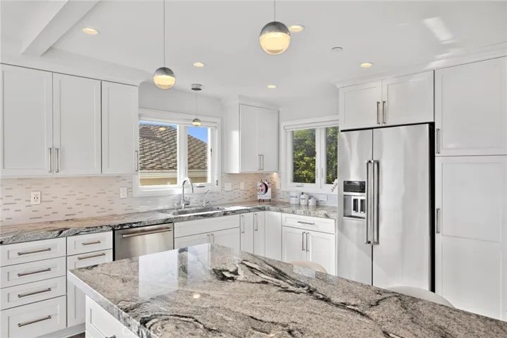 166 Fairview, Laguna Beach, California 92651