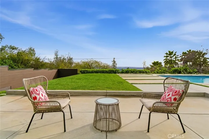 1764 E Loma Alta, Altadena, California 91001
