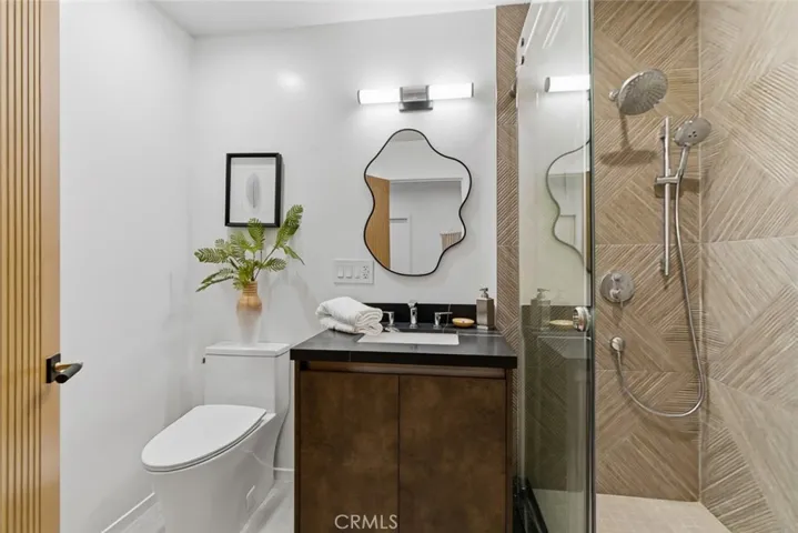 1764 E Loma Alta, Altadena, California 91001