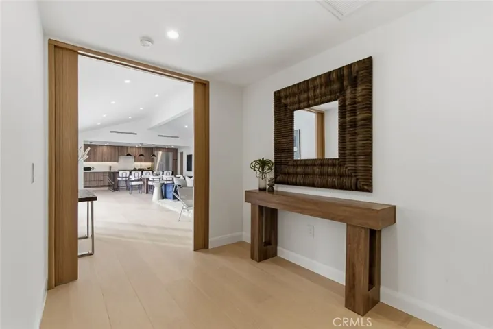 1764 E Loma Alta, Altadena, California 91001