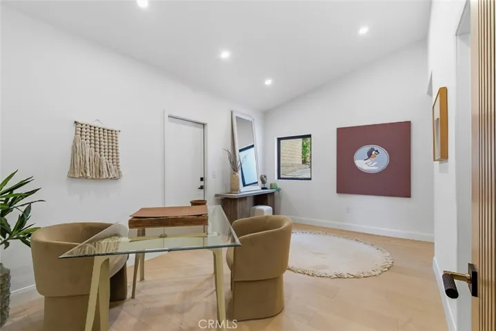 1764 E Loma Alta, Altadena, California 91001
