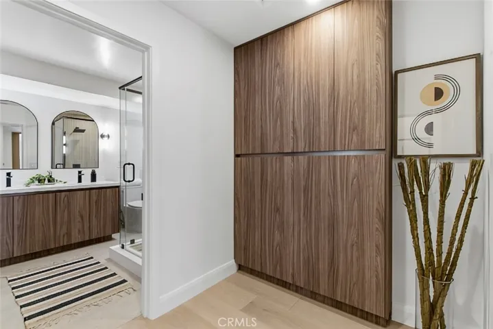 1764 E Loma Alta, Altadena, California 91001