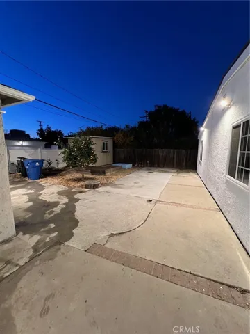 6653 Quakertown, Winnetka, California 91306