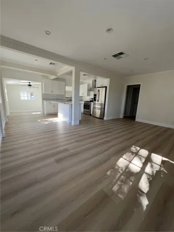 6653 Quakertown, Winnetka, California 91306