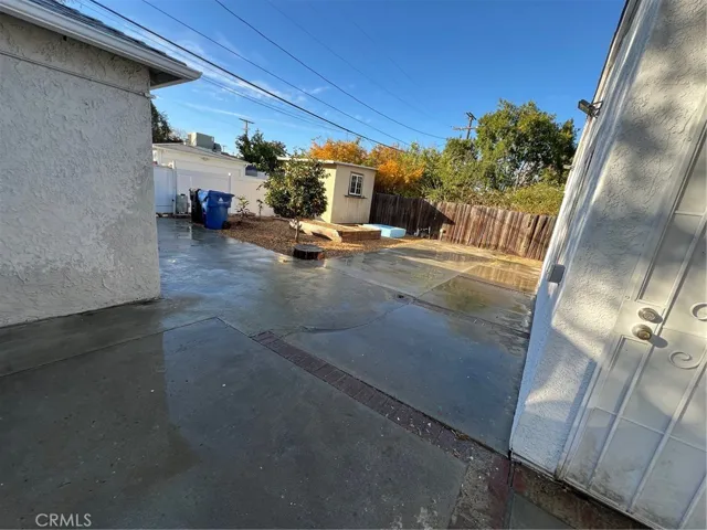 6653 Quakertown, Winnetka, California 91306