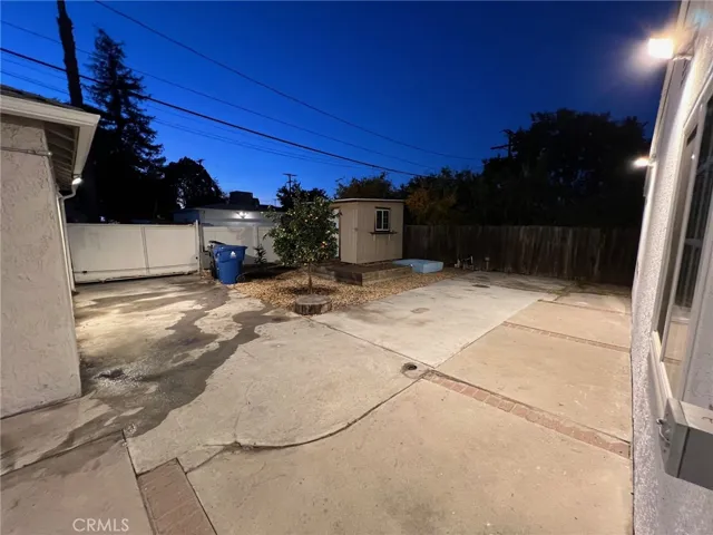 6653 Quakertown, Winnetka, California 91306