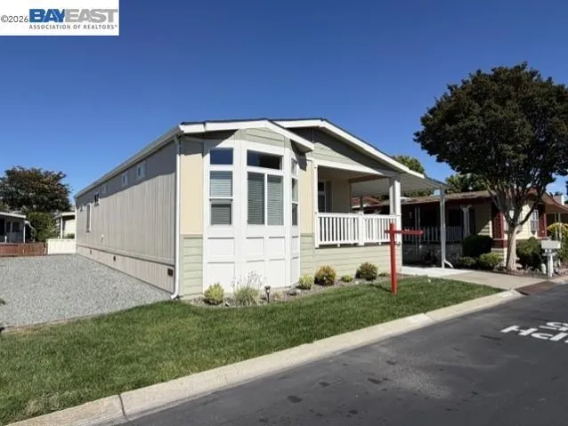 29282 Nantucket Way, Hayward, California 94544