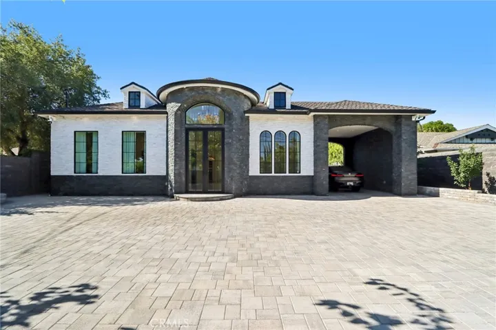 17363 Chase Street, Northridge, California 91325
