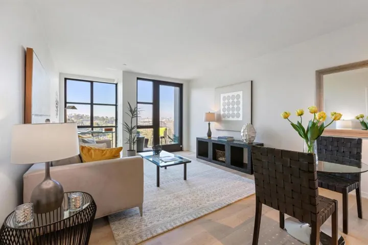 451 Donahue Street 407, San Francisco, California 94124
