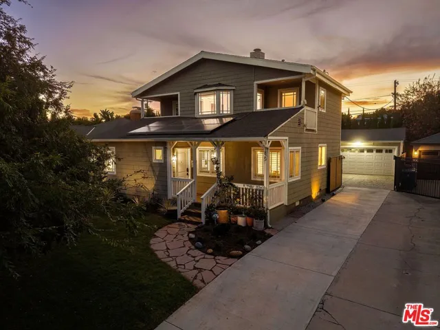 11825 Pacific Avenue, Los Angeles, California 90066