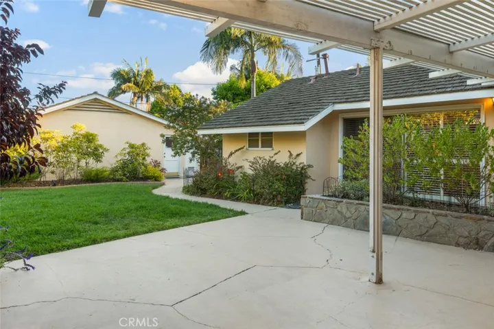 5420 E El Jardin Street, Long Beach, California 90815