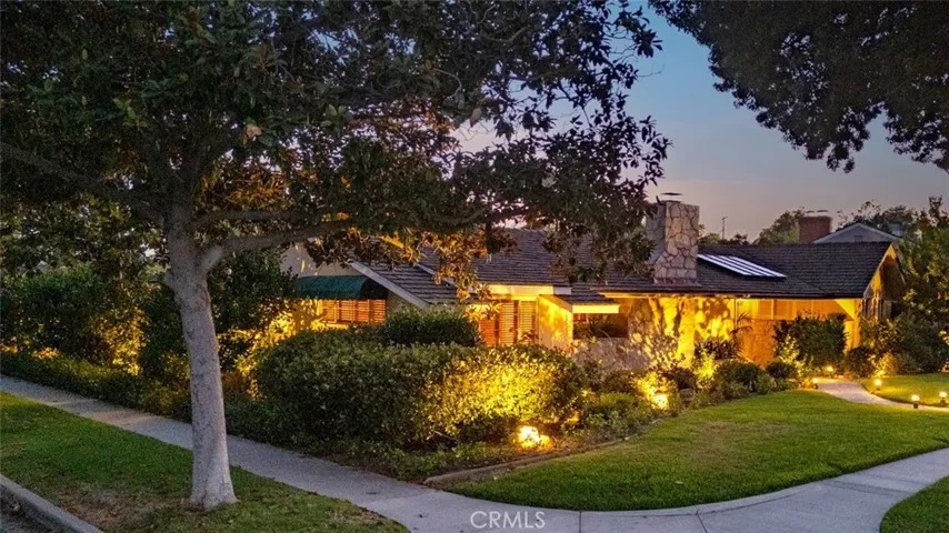 5420 E El Jardin Street, Long Beach, California 90815