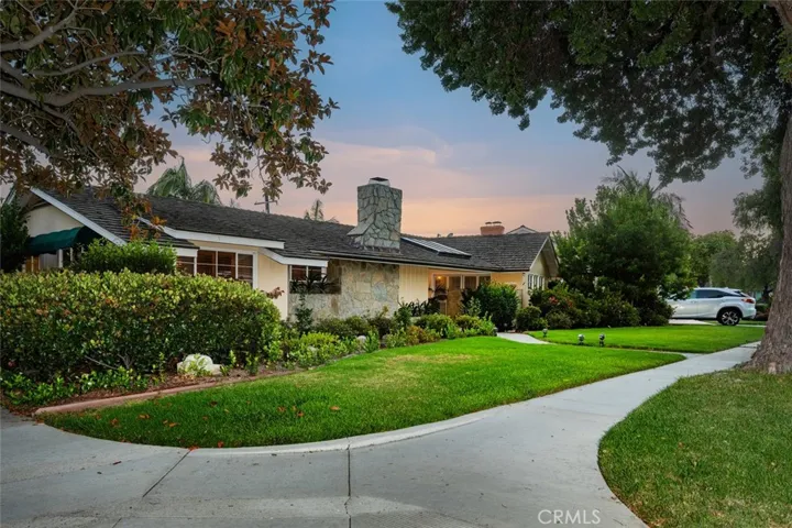 5420 E El Jardin Street, Long Beach, California 90815