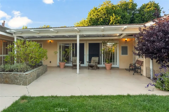 5420 E El Jardin Street, Long Beach, California 90815