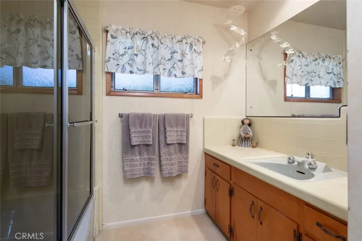 5420 E El Jardin Street, Long Beach, California 90815