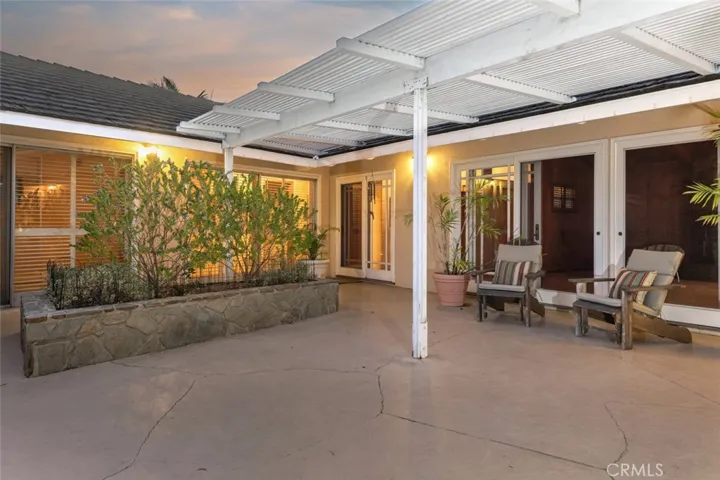 5420 E El Jardin Street, Long Beach, California 90815