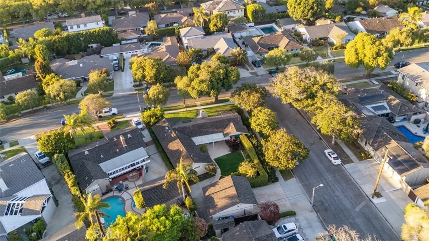 5420 E El Jardin Street, Long Beach, California 90815