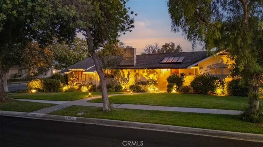 5420 E El Jardin Street, Long Beach, California 90815