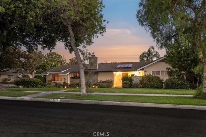 5420 E El Jardin Street, Long Beach, California 90815