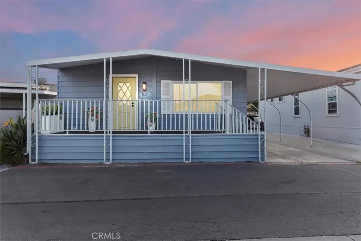 80 Huntington 701, Huntington Beach, California 92648