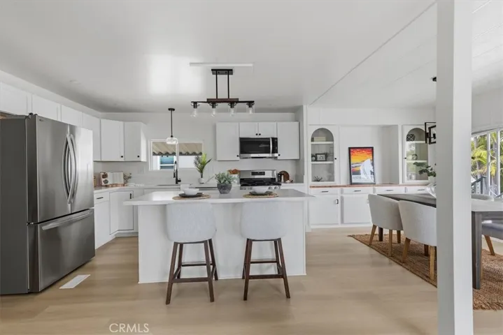 80 Huntington 701, Huntington Beach, California 92648