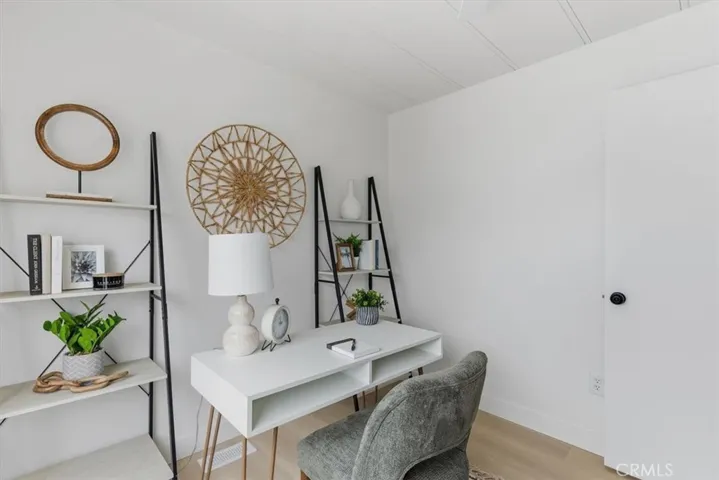80 Huntington 701, Huntington Beach, California 92648
