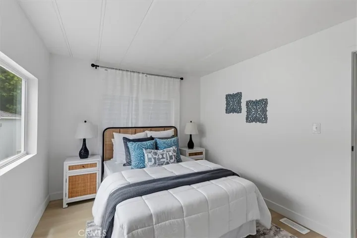 80 Huntington 701, Huntington Beach, California 92648