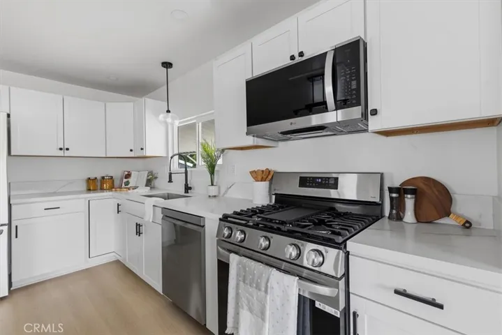80 Huntington 701, Huntington Beach, California 92648