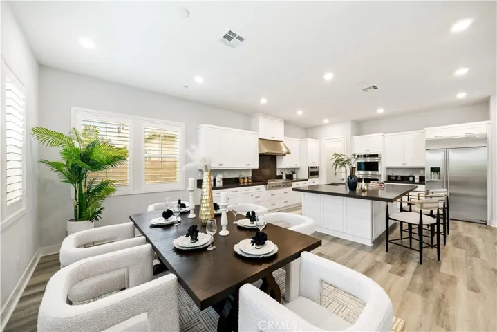 103 Drama, Irvine, California 92618