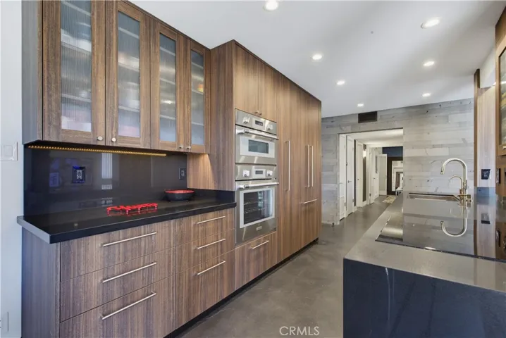 1525 E Appleton Street 201, Long Beach, California 90802