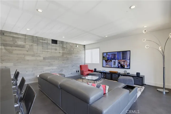 1525 E Appleton Street 201, Long Beach, California 90802