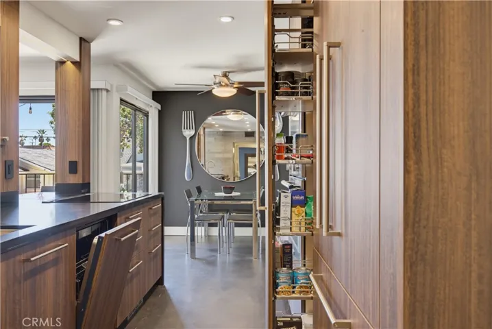 1525 E Appleton Street 201, Long Beach, California 90802