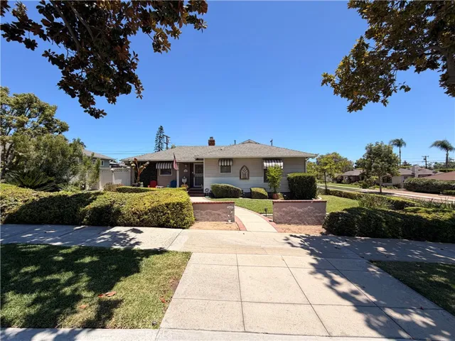 800 N Richman, Fullerton, California 92832